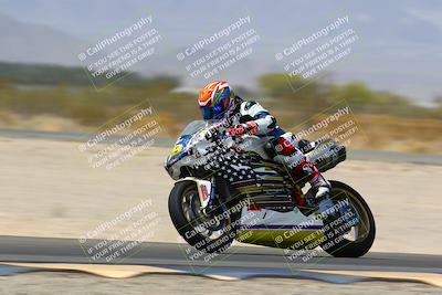 media/Apr-09-2022-SoCal Trackdays (Sat) [[c9e19a26ab]]/Turn 3 (135pm)/